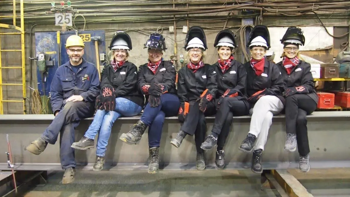 folder-2-_-women-welding-and-wine.jpg